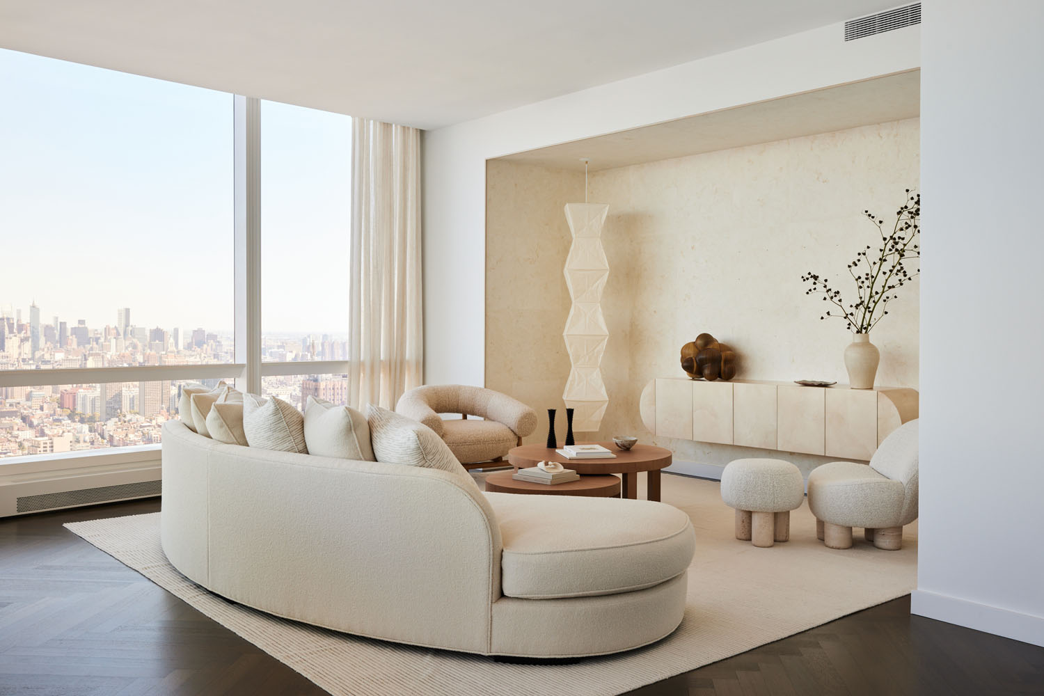 Neutral Home Decor in a  Manhattan Apartment by  Jessica Gersten