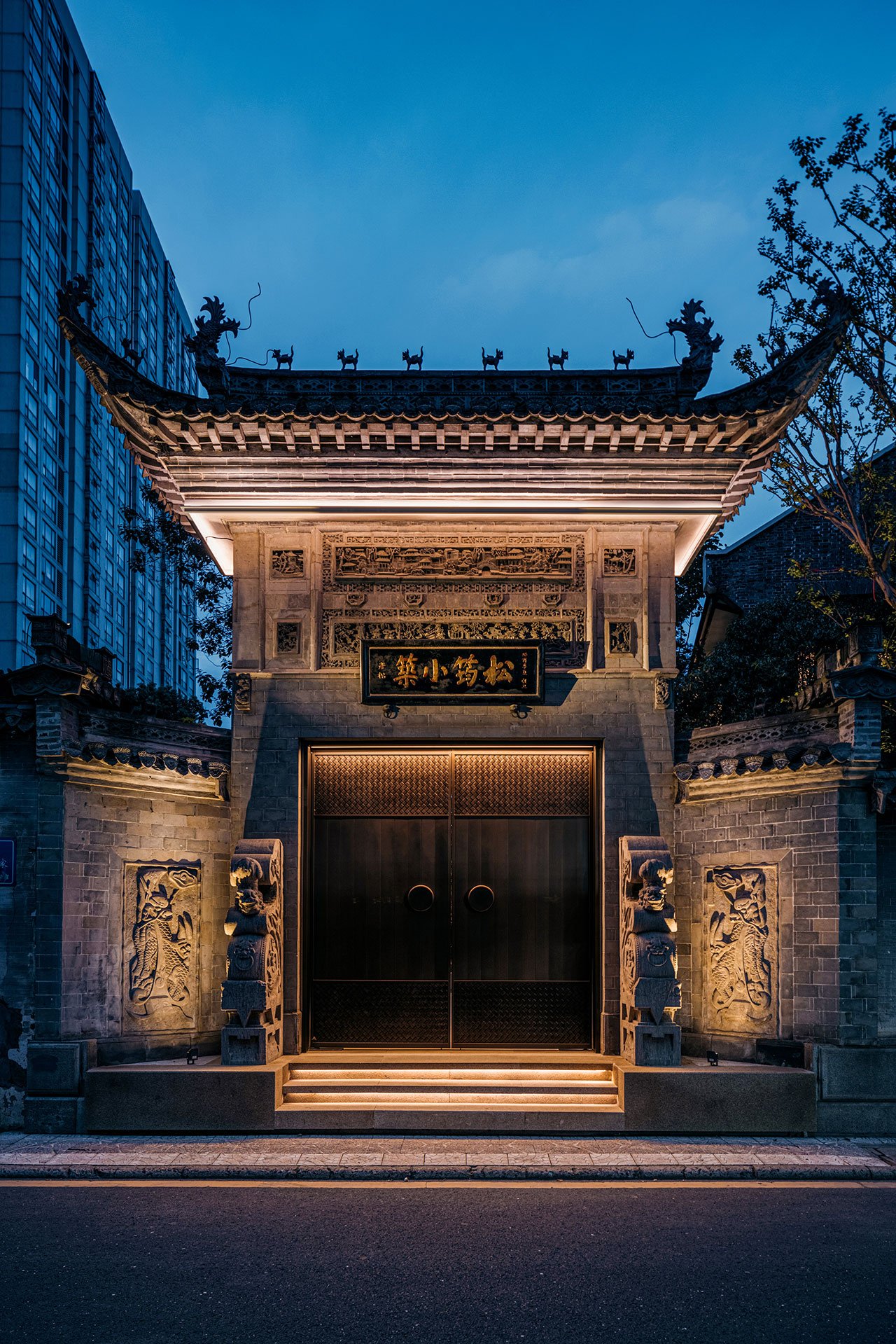 Songyun Villa's imposing brick gate