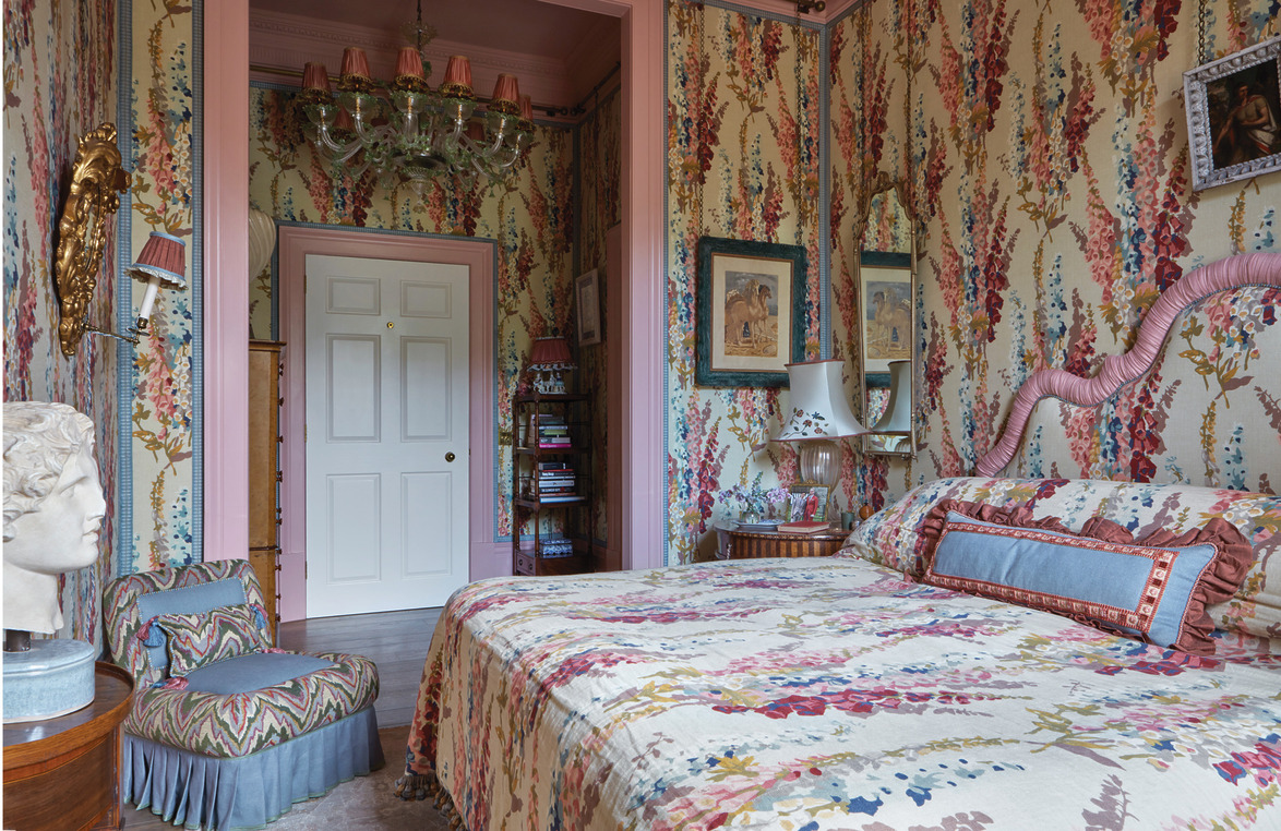 maximalist style