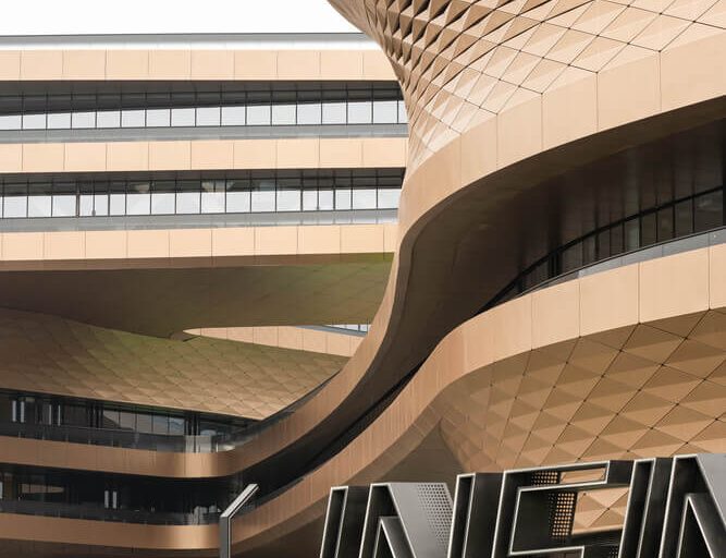 Infinitus Plaza by Zaha Hadid – An Epiphany For Corporate Design