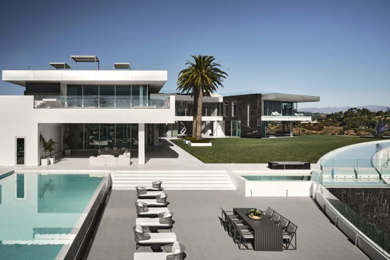 Inside the world’s priciest and largest Los Angeles House