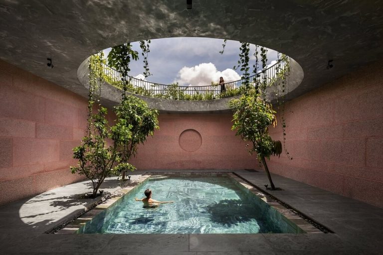 Connect to the sky in The Pink House in Vietnam by 23o5 Studio