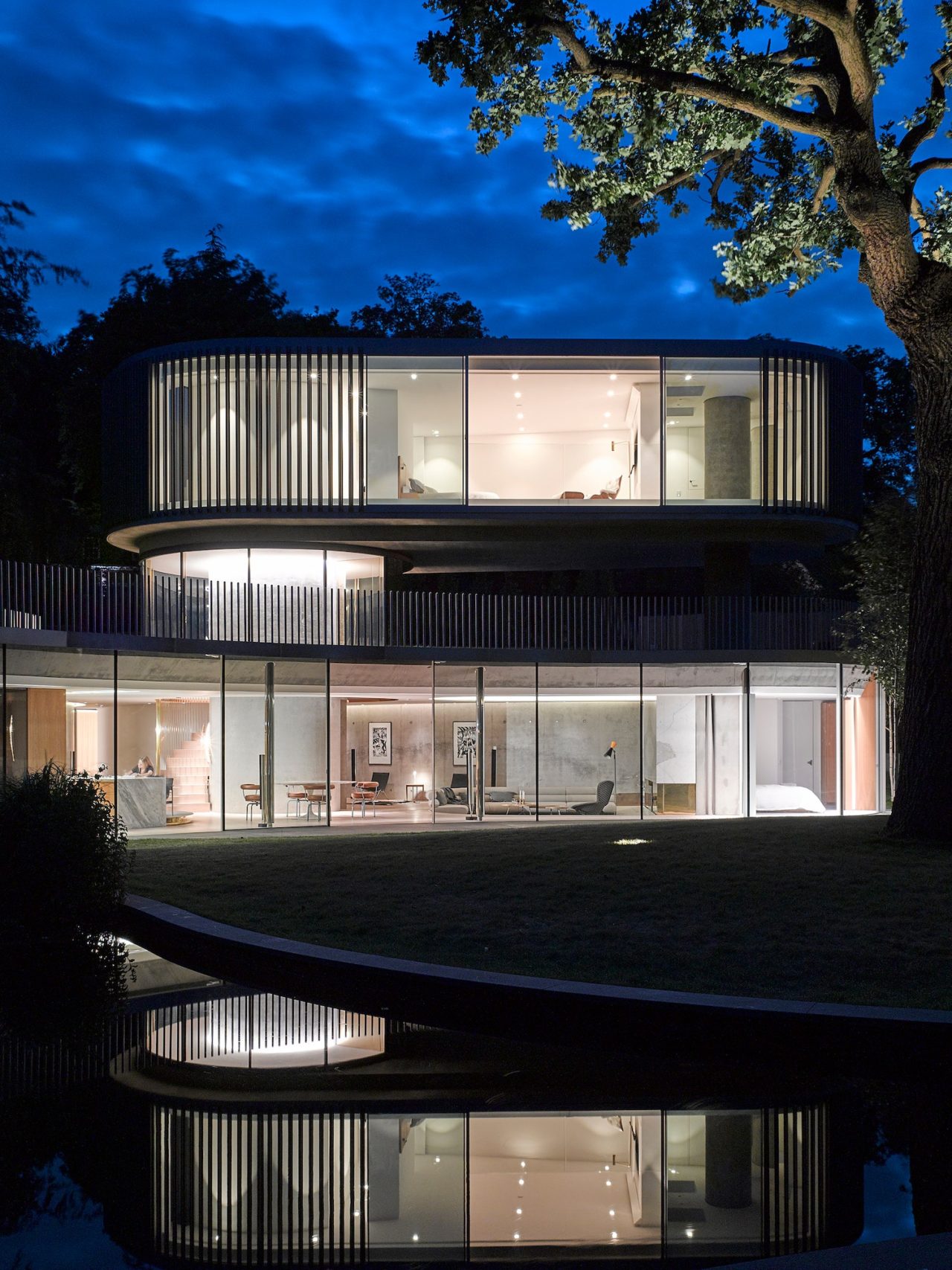 An unexpected contemporary house in a quiet London suburb