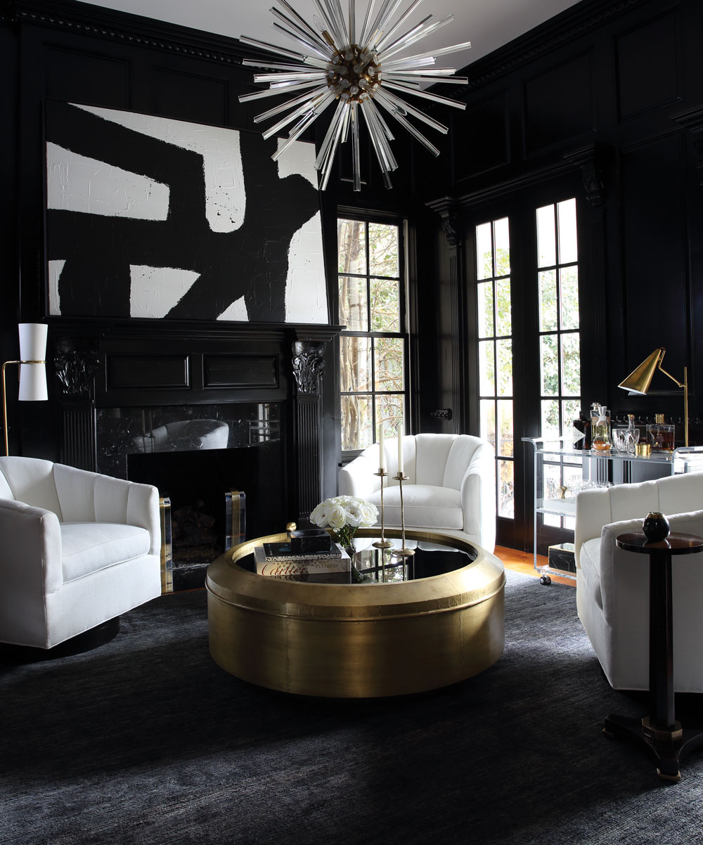 Bold Black And White Interiors That Will Inspire Your 2020 Projects 