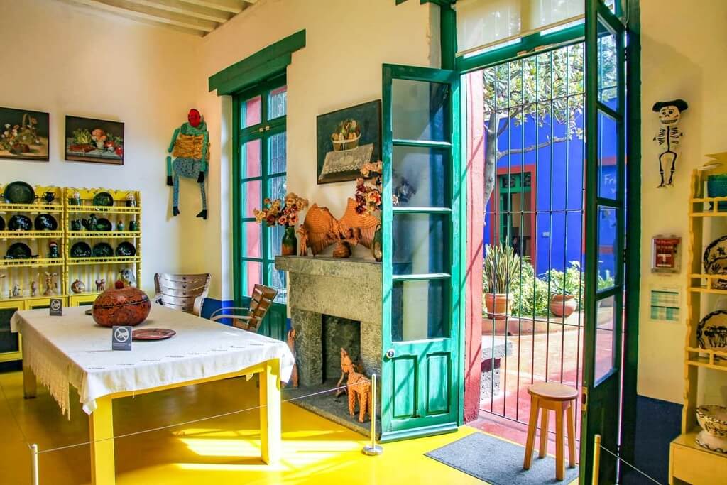 Embracing Frida Kahlo Inspired Interiors Hommés Studio Modern Interior Design - Frida Kahlo Home Decor