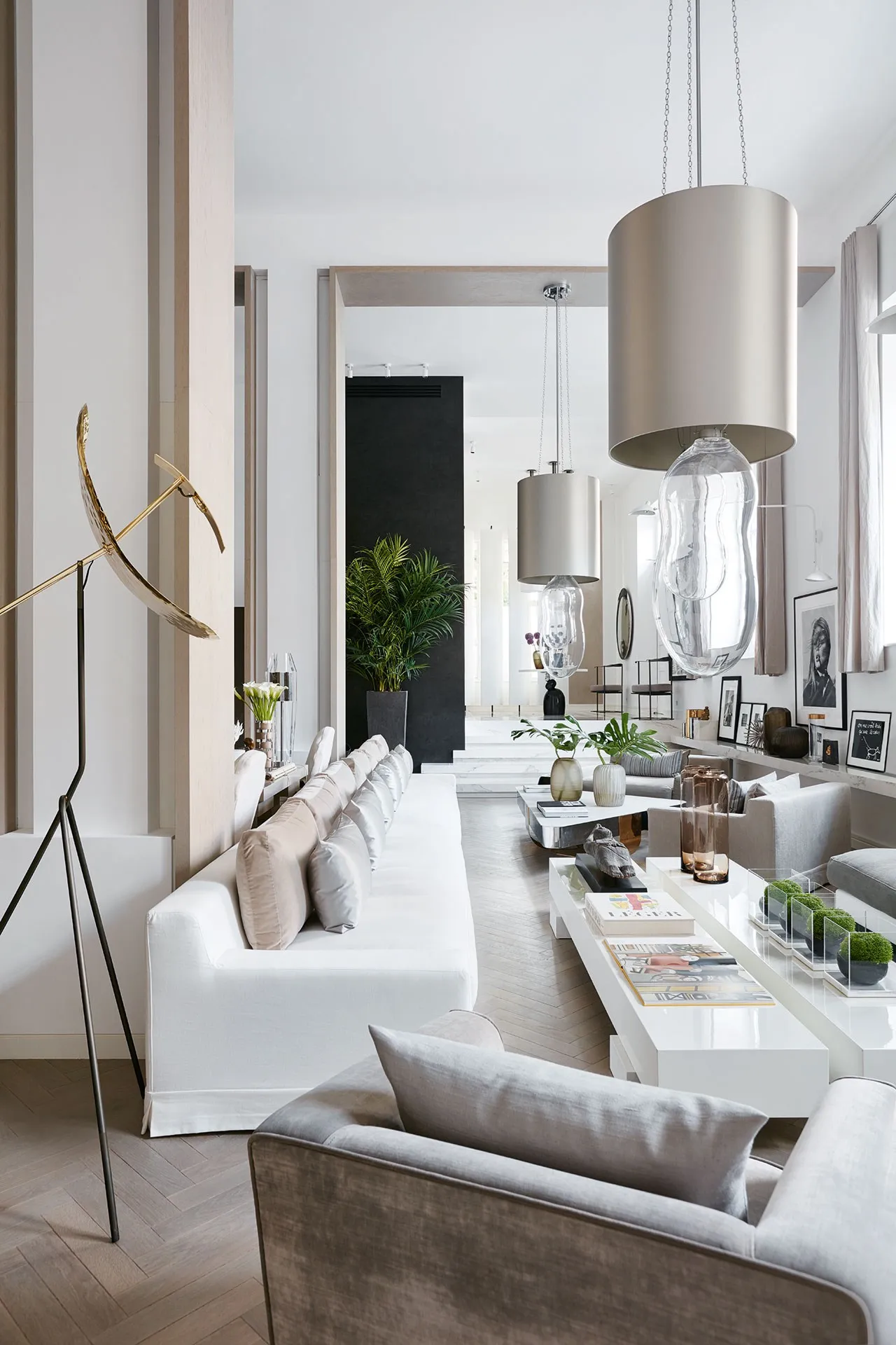 neutral interior by Kelly Hoppen