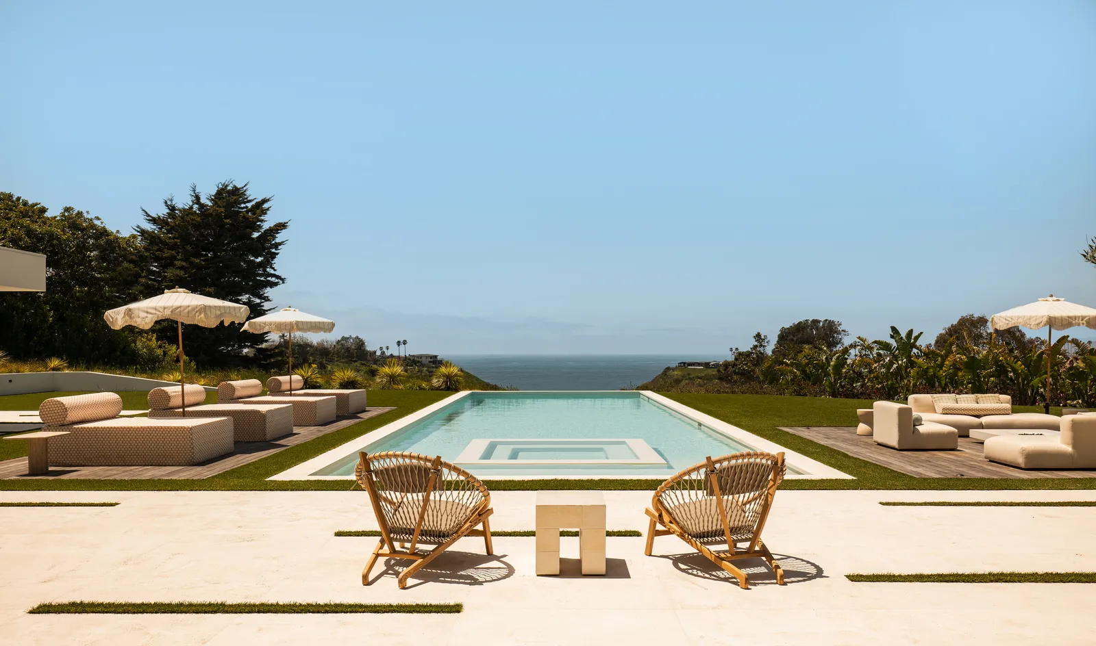 coastal decor