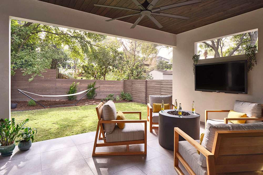 outdoor trends - outdoor living room