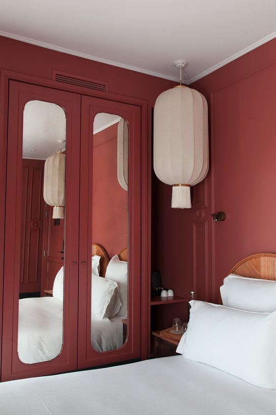 red bedroom details