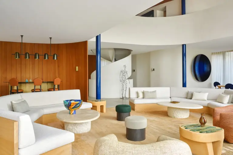 A Beacon Of Modern Decor In Istanbul Born Of Youthful Desire