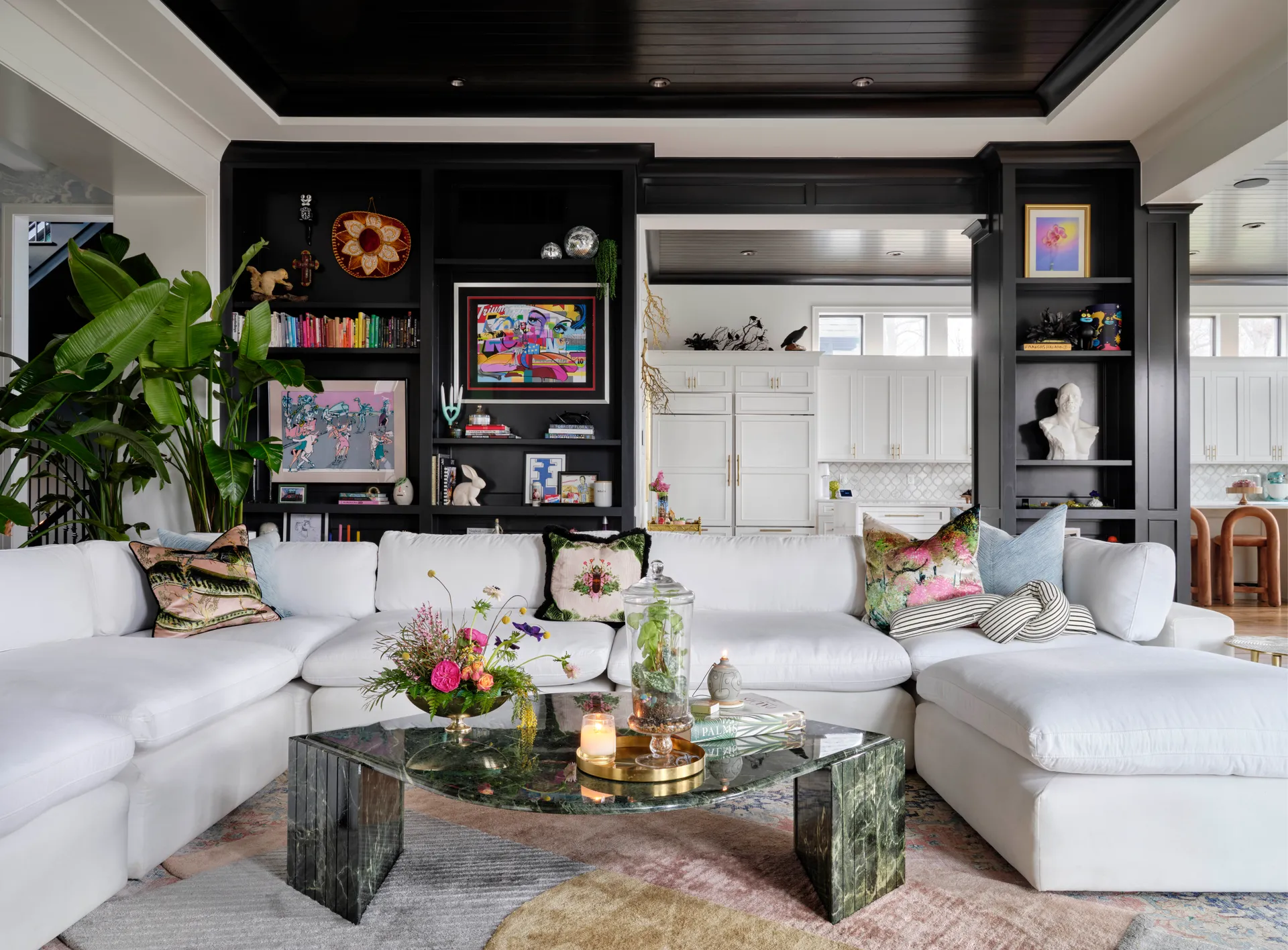 fantasy tree house: living room 