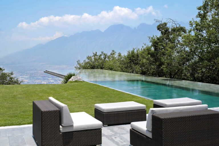 Get Inspired by These 7 Amazing Pools Designed by Top Architects