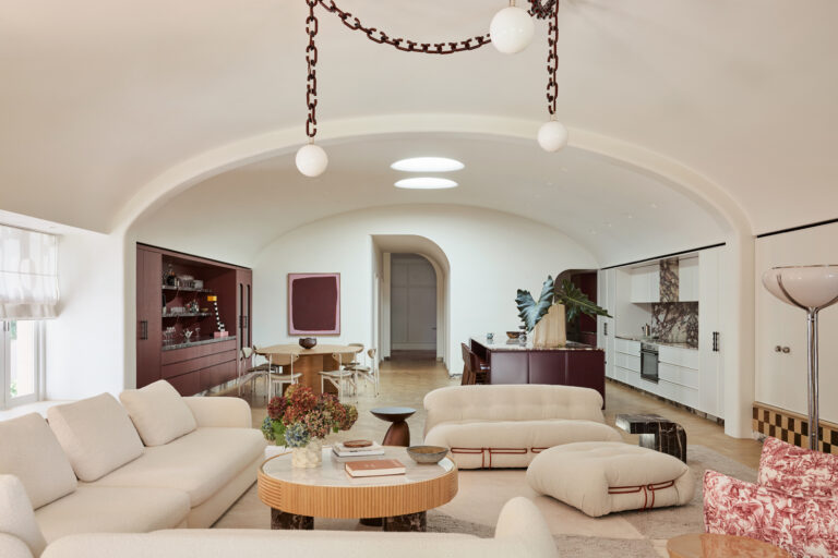 Gordon House: A Marvel of Eclectic Elegance