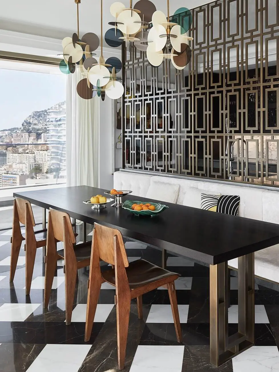 https://hommes.studio/wp-content/uploads/Humbert-Poyet-created-an-Art-Deco-Design-Duplex-with-Stunning-ViewsHumbert-Poyet-created-an-Art-Deco-Design-Duplex-with-Stunning-Views_11.jpg.webp