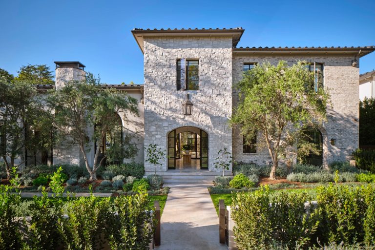 Discover the LA Home Design by Jeremiah Brent and William Hefner