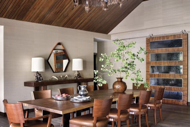 Brown Interior is back: 2025’s Bold New Neutral