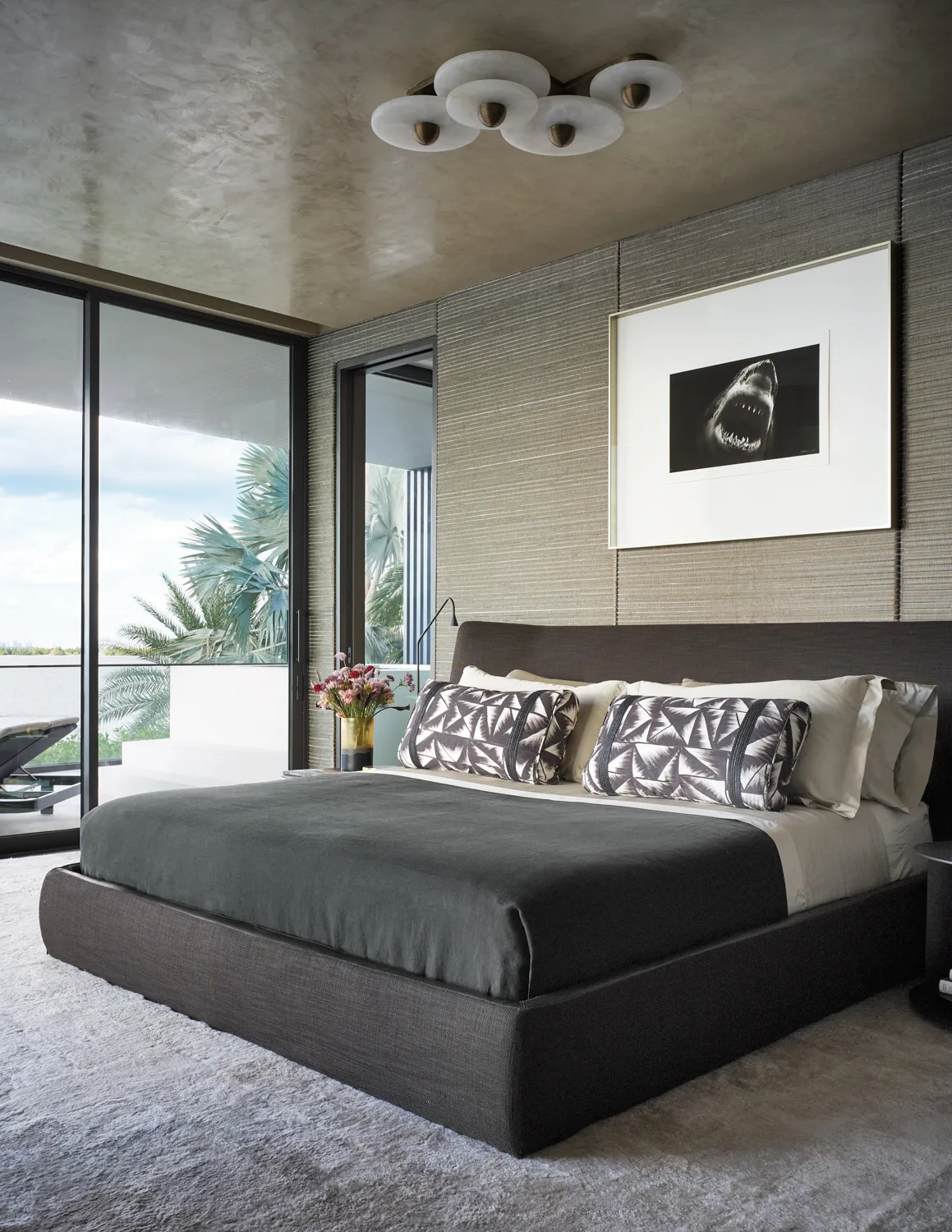 Modern Miami House bedroom