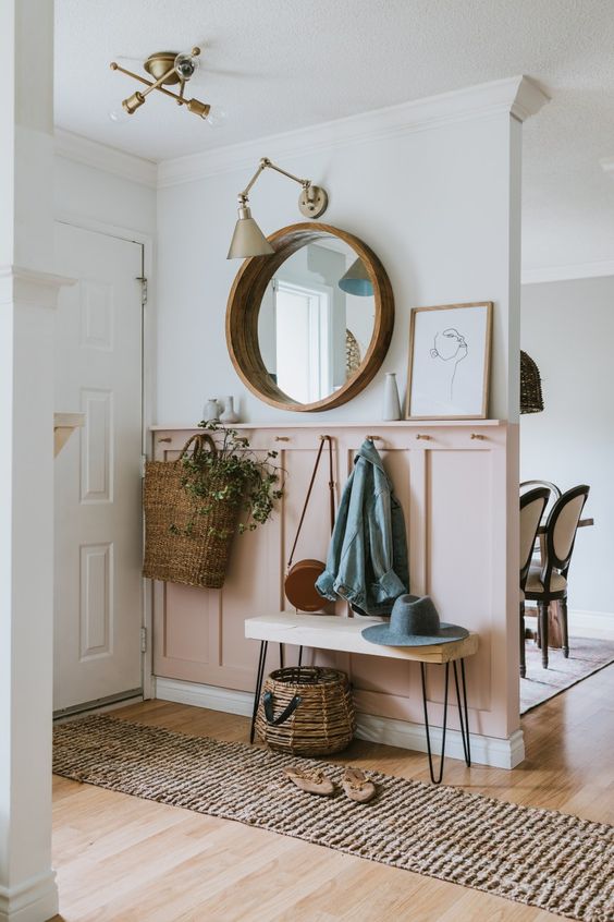 Luxury Entryway With The Most, How Big Should Entryway Mirror Be