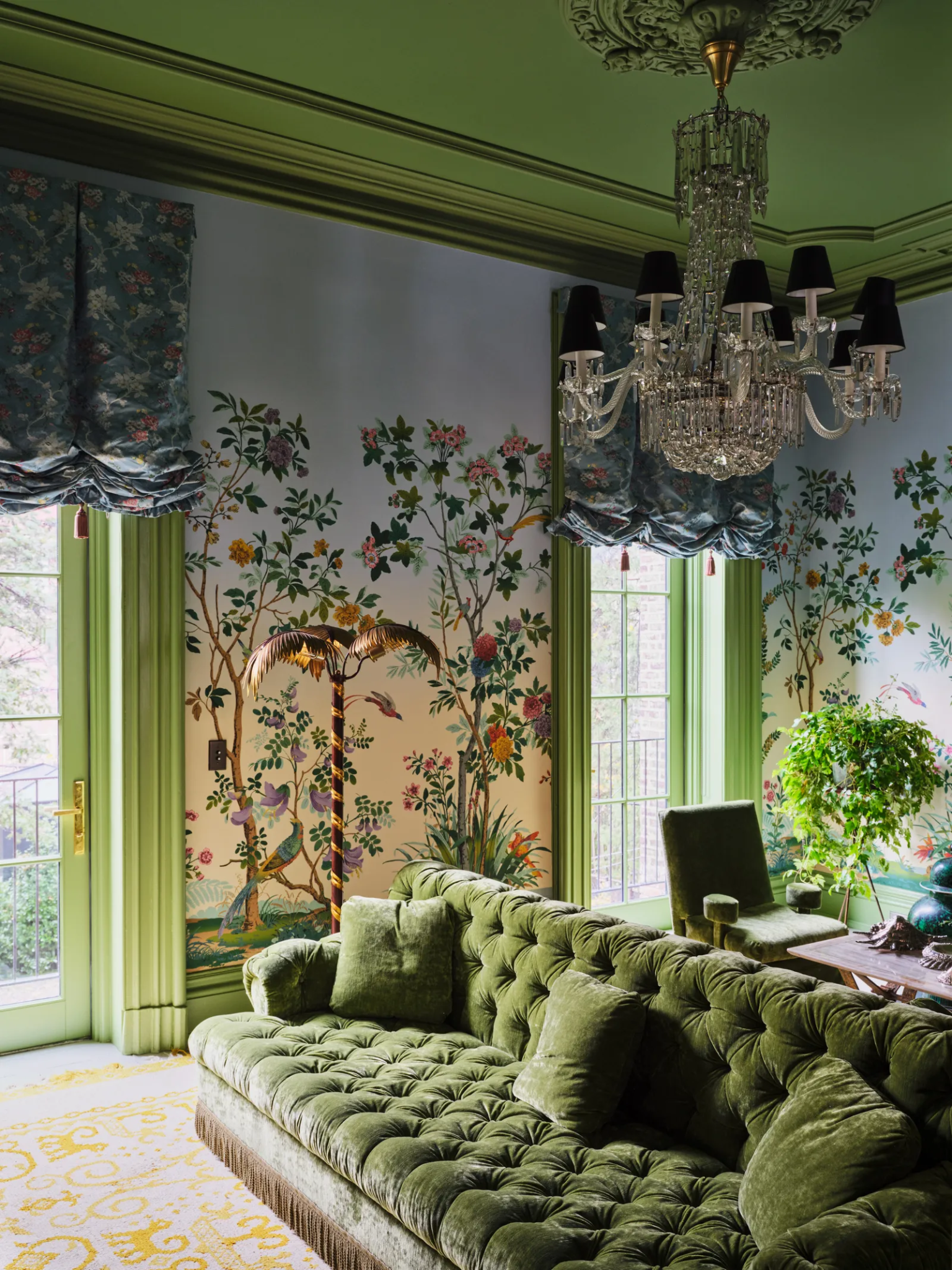 green living room with vintage furniture