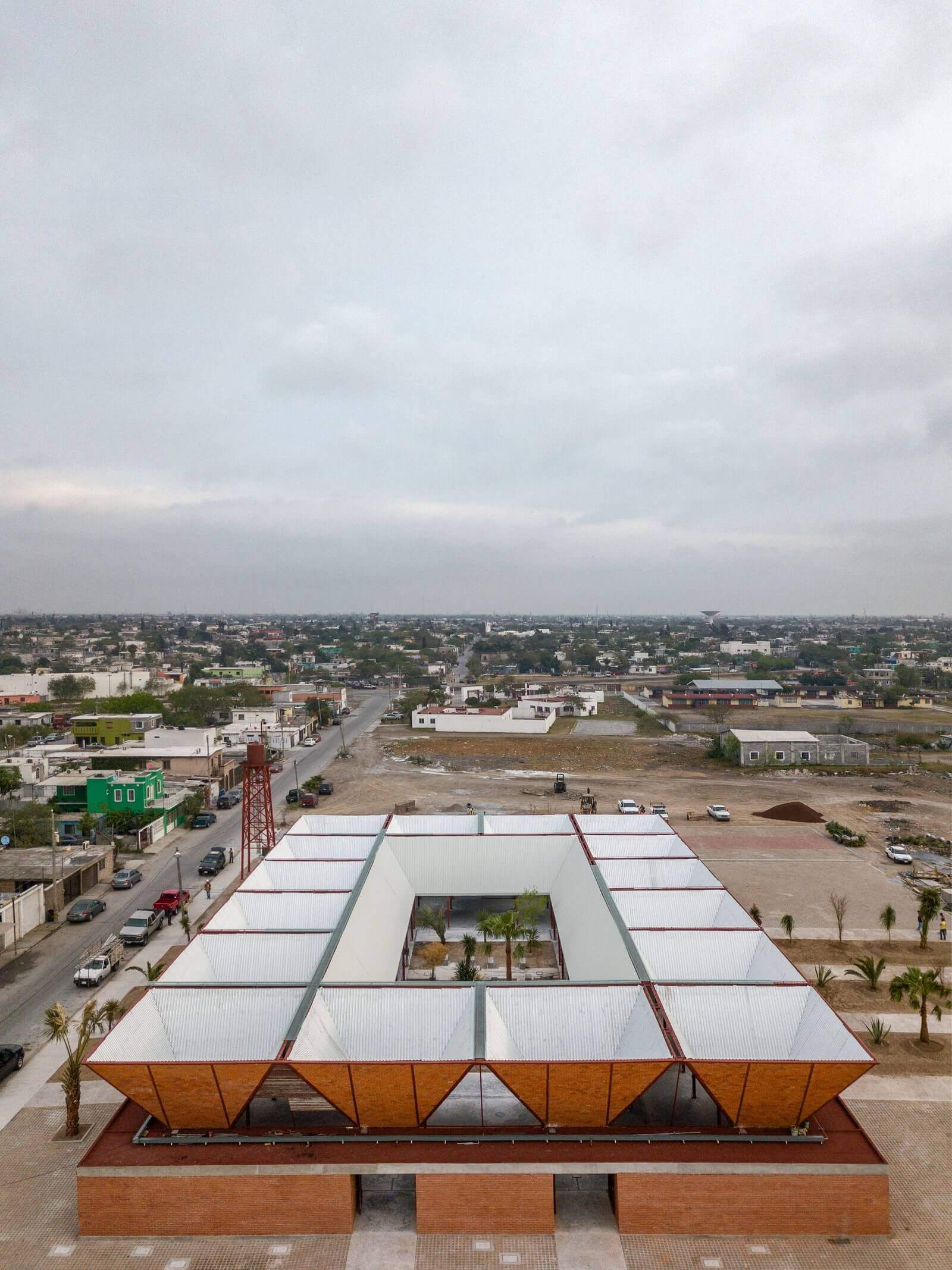 ad works of wonder - mercado oublico de matamoros