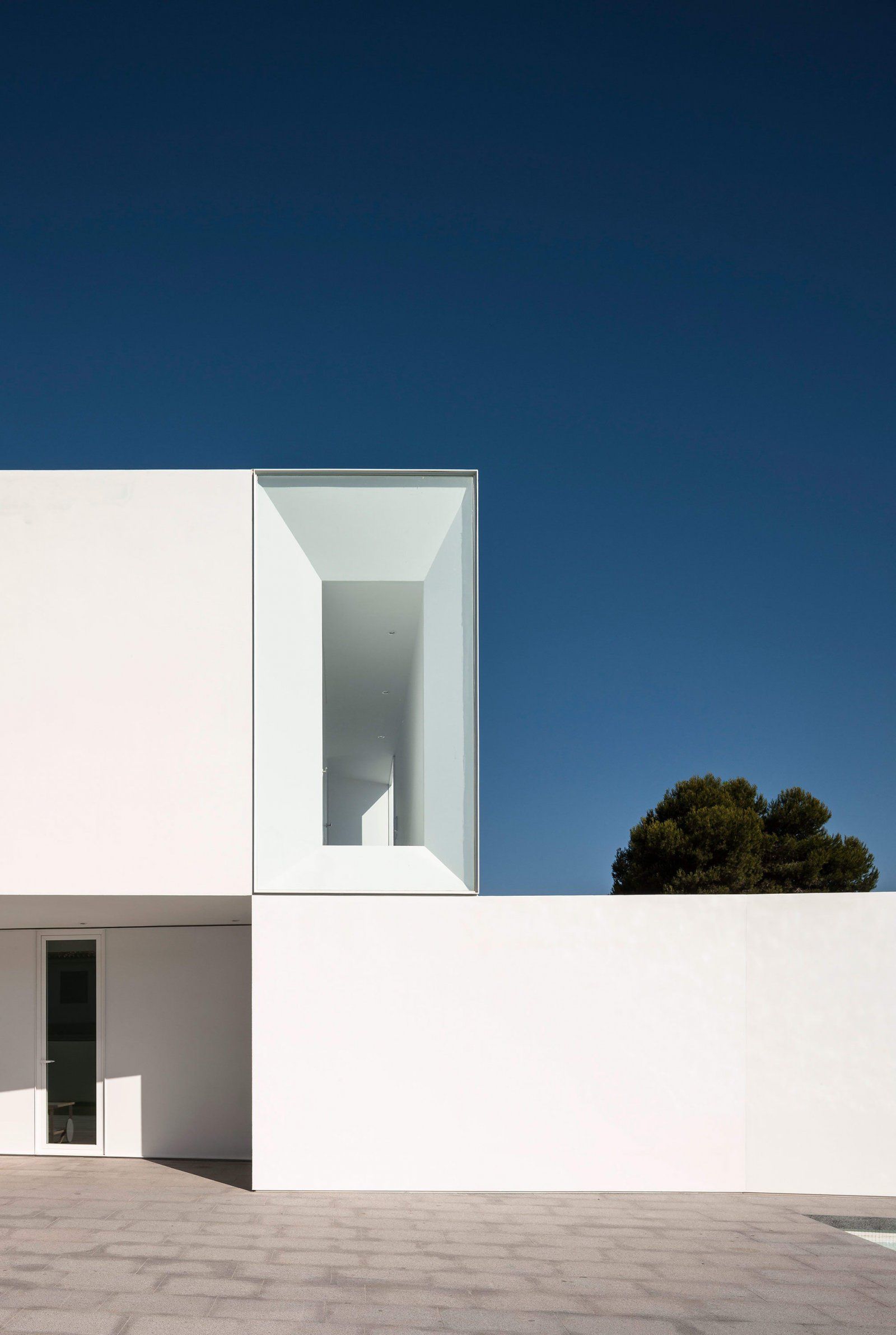 minimalism in architecture