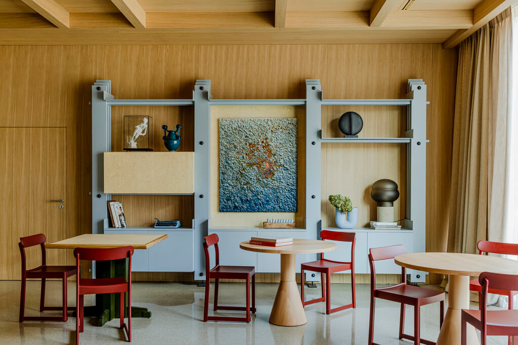 Mid-century Interior Design