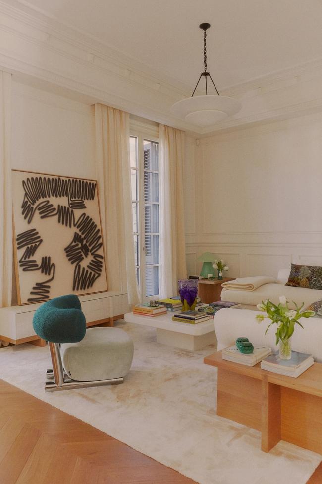 minimalist living room