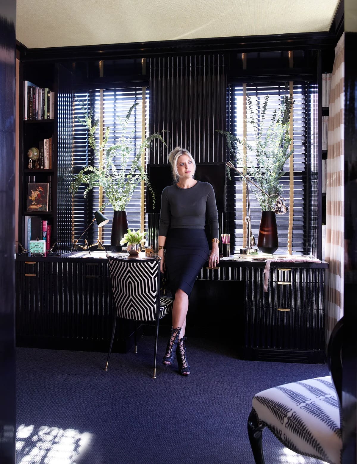 jewelry and interior designer alisa bloom in her home in chicago