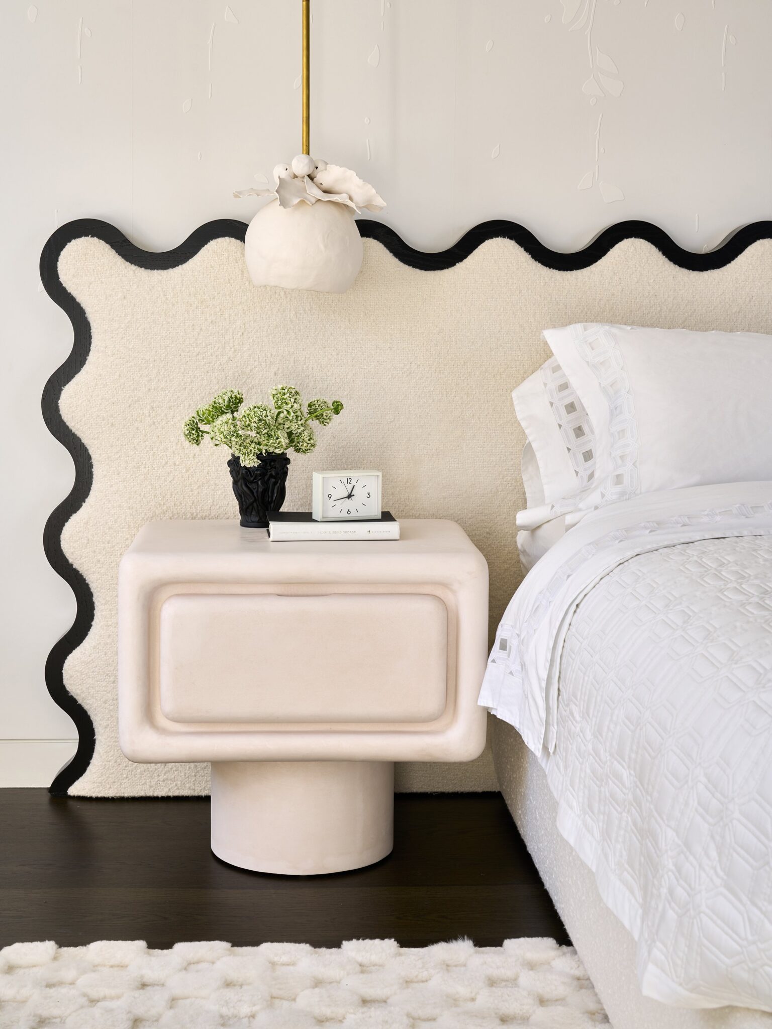 Modern Eclectic Interior Design at the Park Avenue Apartment, bedroom