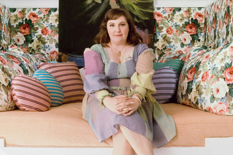 <strong>Lena Dunham’s Maximalist Home: A Colorful House in Connecticut</strong>