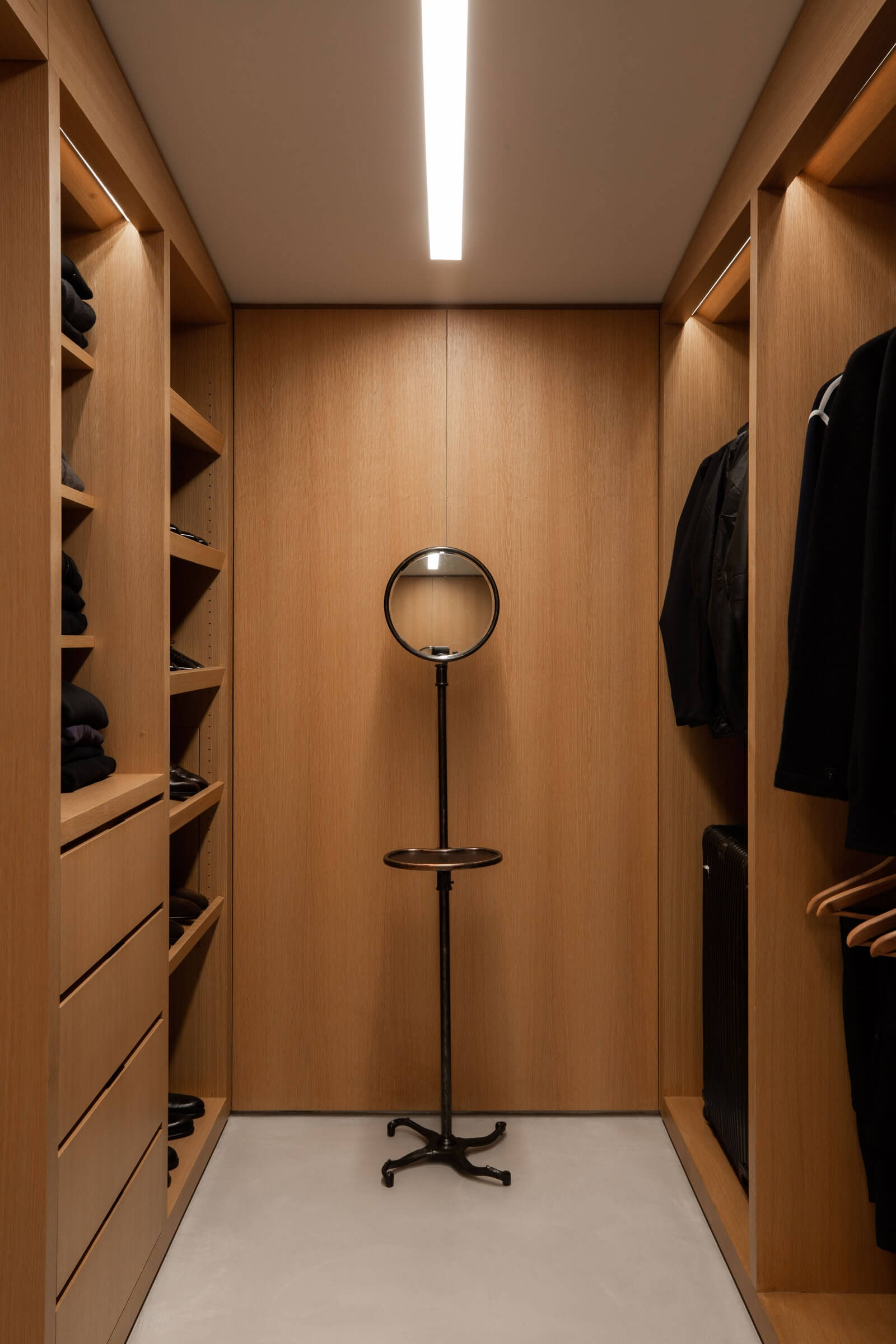 Celebrity closet design ideas - Janson Statham