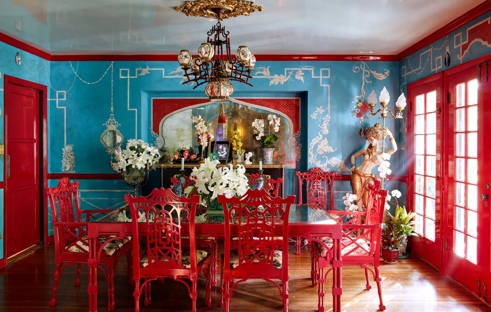 Celebrity Home Style - Celebrity dining room 