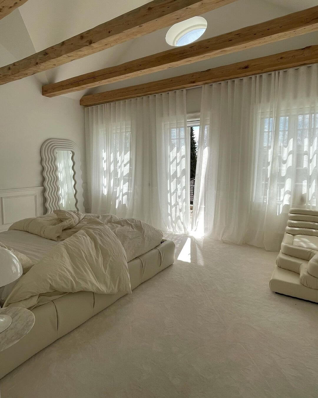 All White Bedroom of danish fashion influencer and stylist Pernille Teisbaek