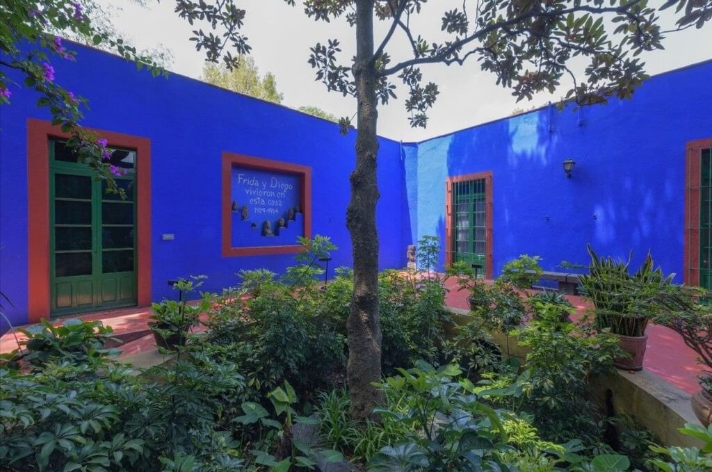 La Casa Azul - Frida Kahlo's House 