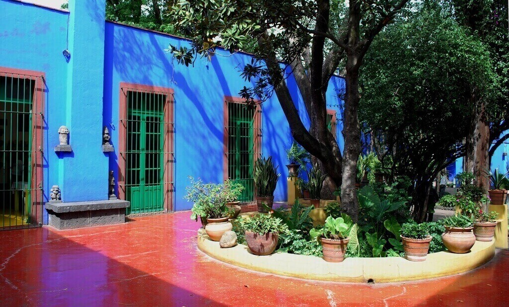 La Casa Azul - Frida Kahlo's House