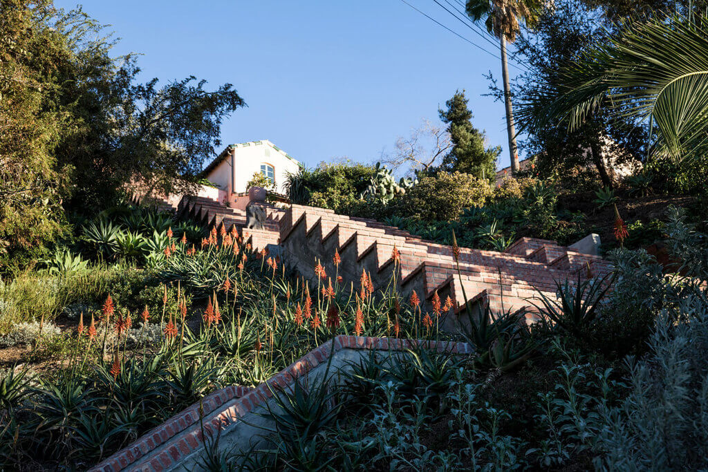 Landscaping Design - Flamingo Estate in Los Angeles