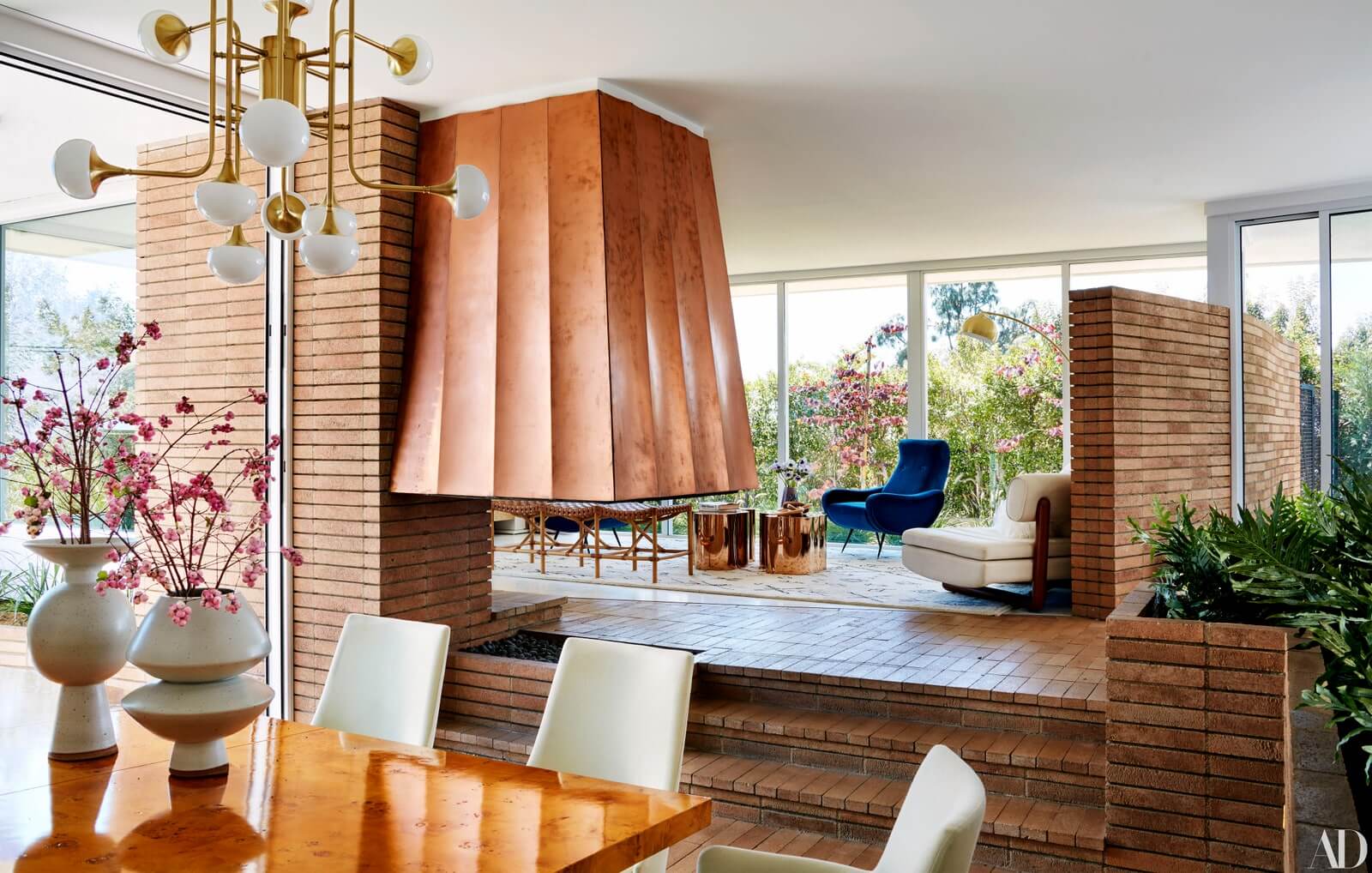 Mandy Moore Mid-Century Home in Pasadena