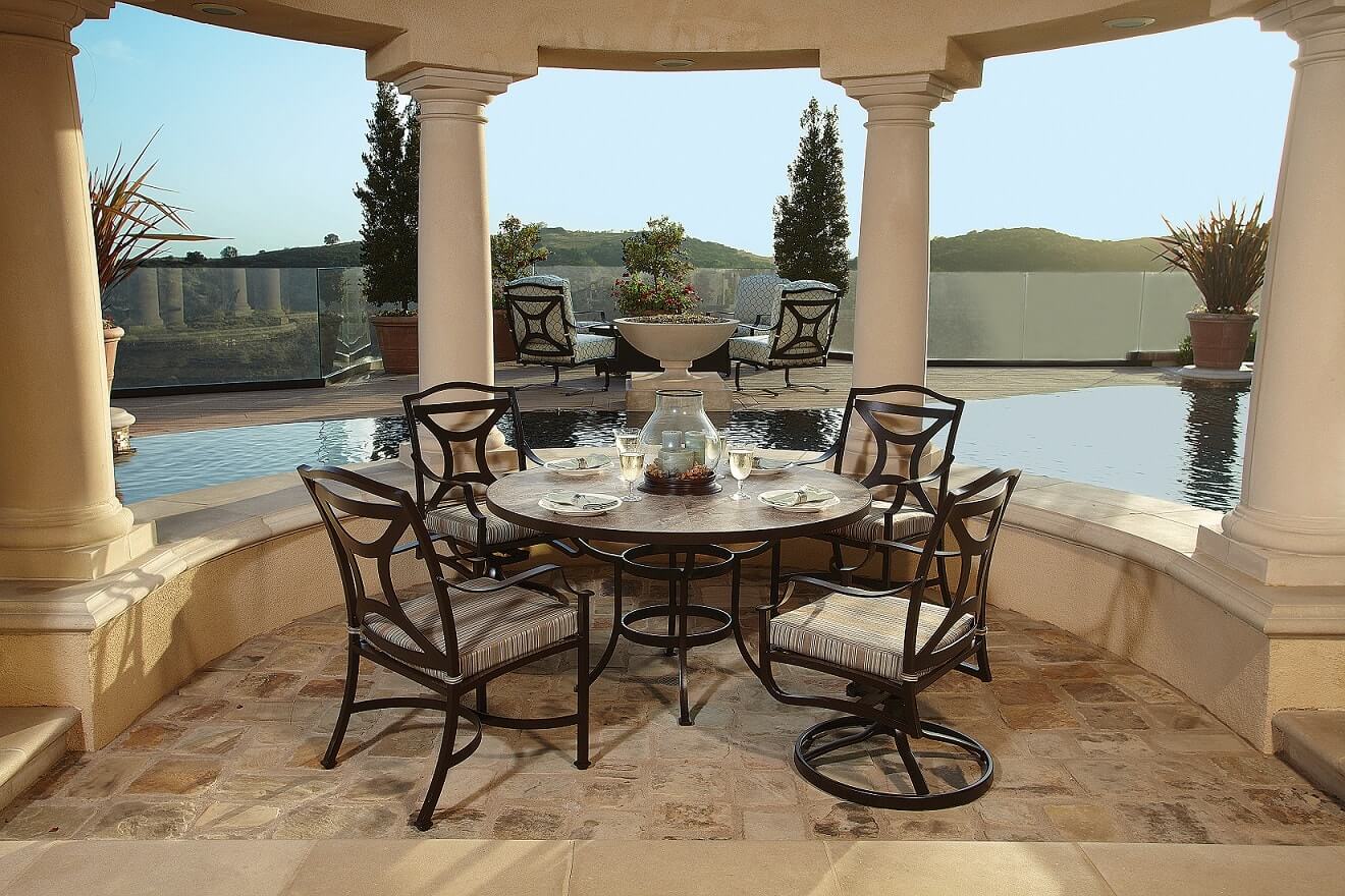 Round Tables For Outdoor Dining Set