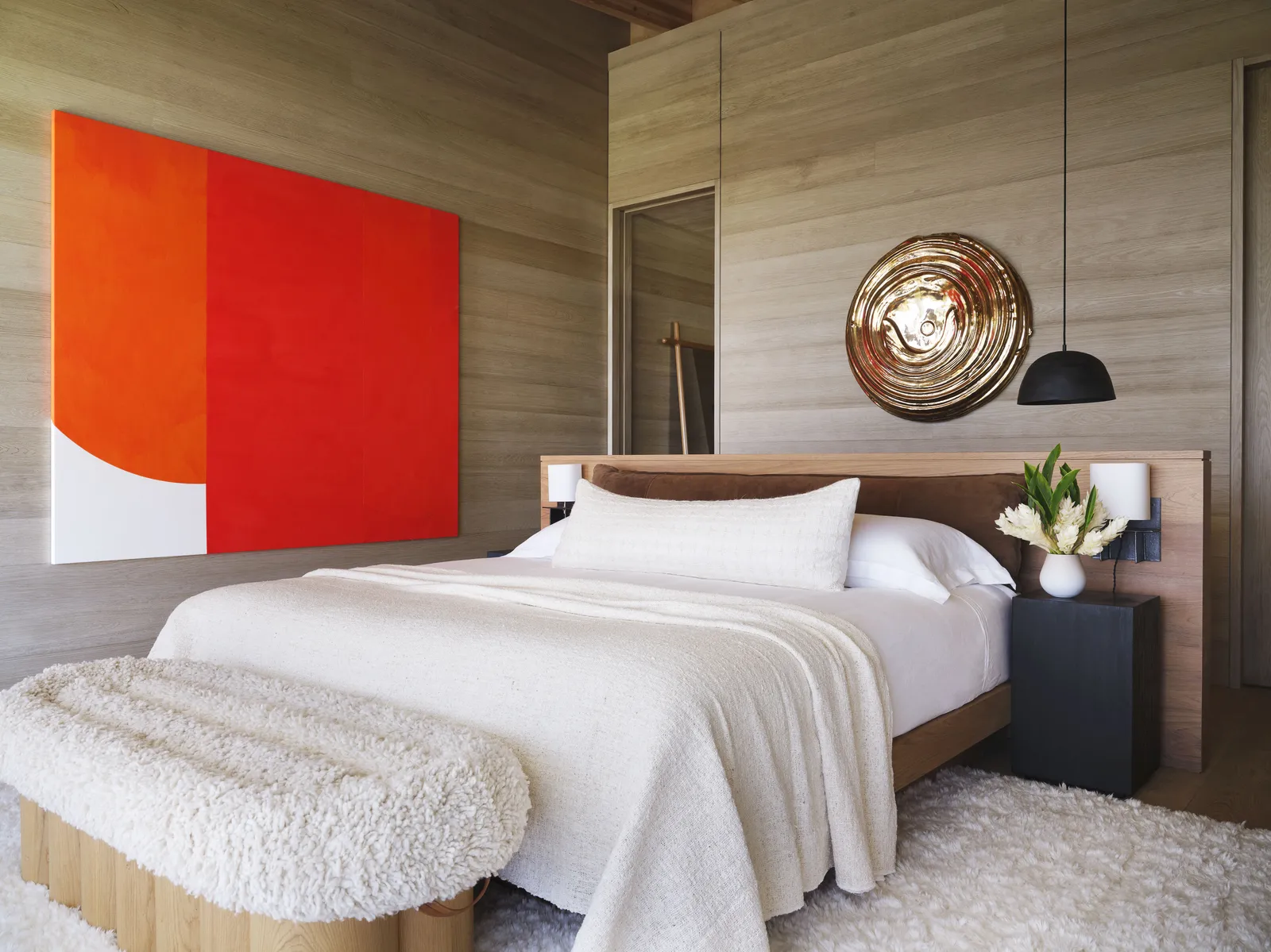 A joyful retreat in Maui that highlights the warmth and beauty of tropical house design, featuring natural textures, indoor-outdoor flow, and serene modern decor.

