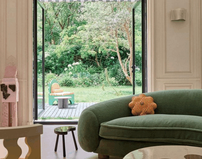 7 Ways You Can Create an Amazing Minimalist Living Room.