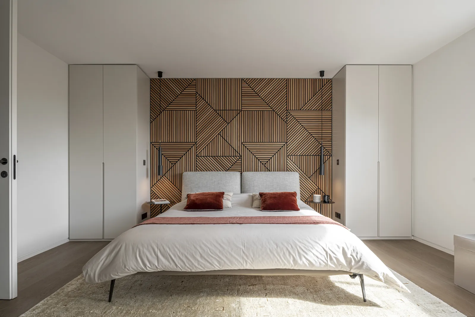 Accent wall - bedroom design ides to a calm space