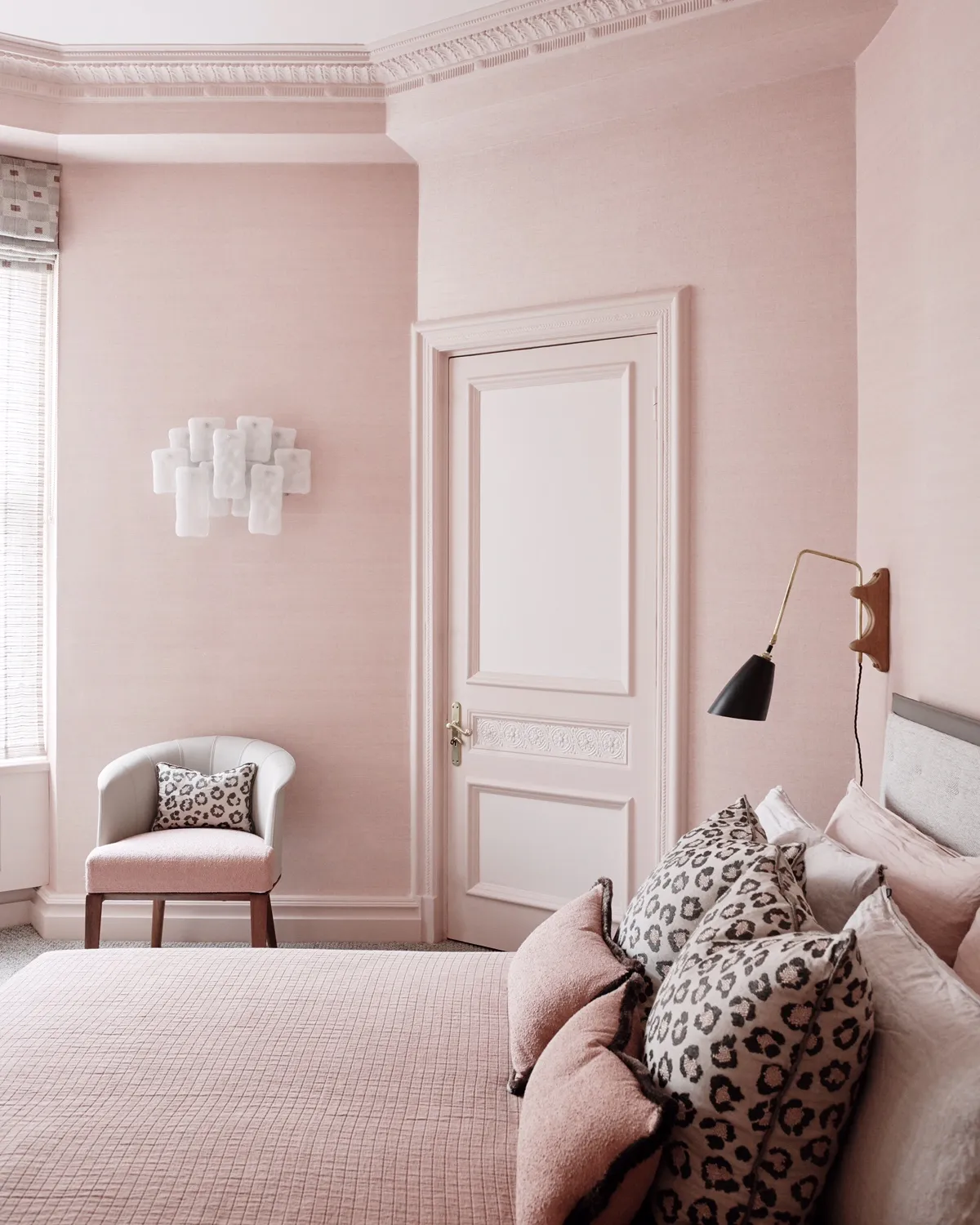 Discover the Parisian Painterly London Home