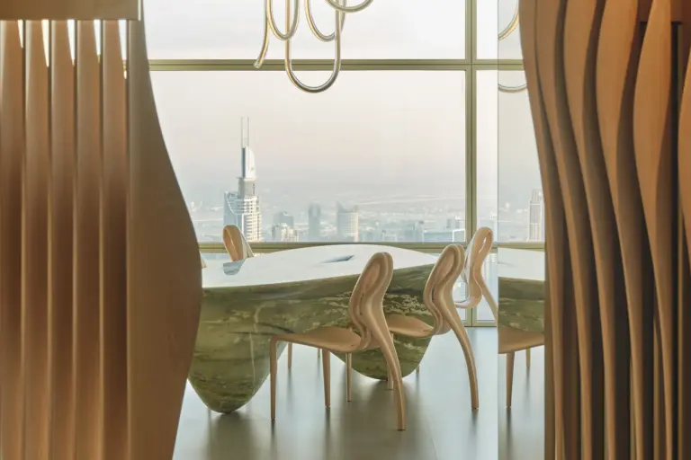 Dubai Penthouse: Minimalist Luxury Meets Nature’s Calm