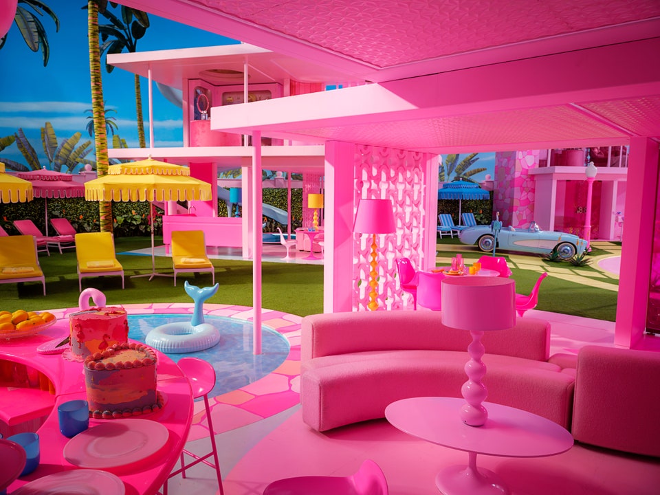 Step Inside The Barbie Dream House Explore The Fuchsia Fantasy