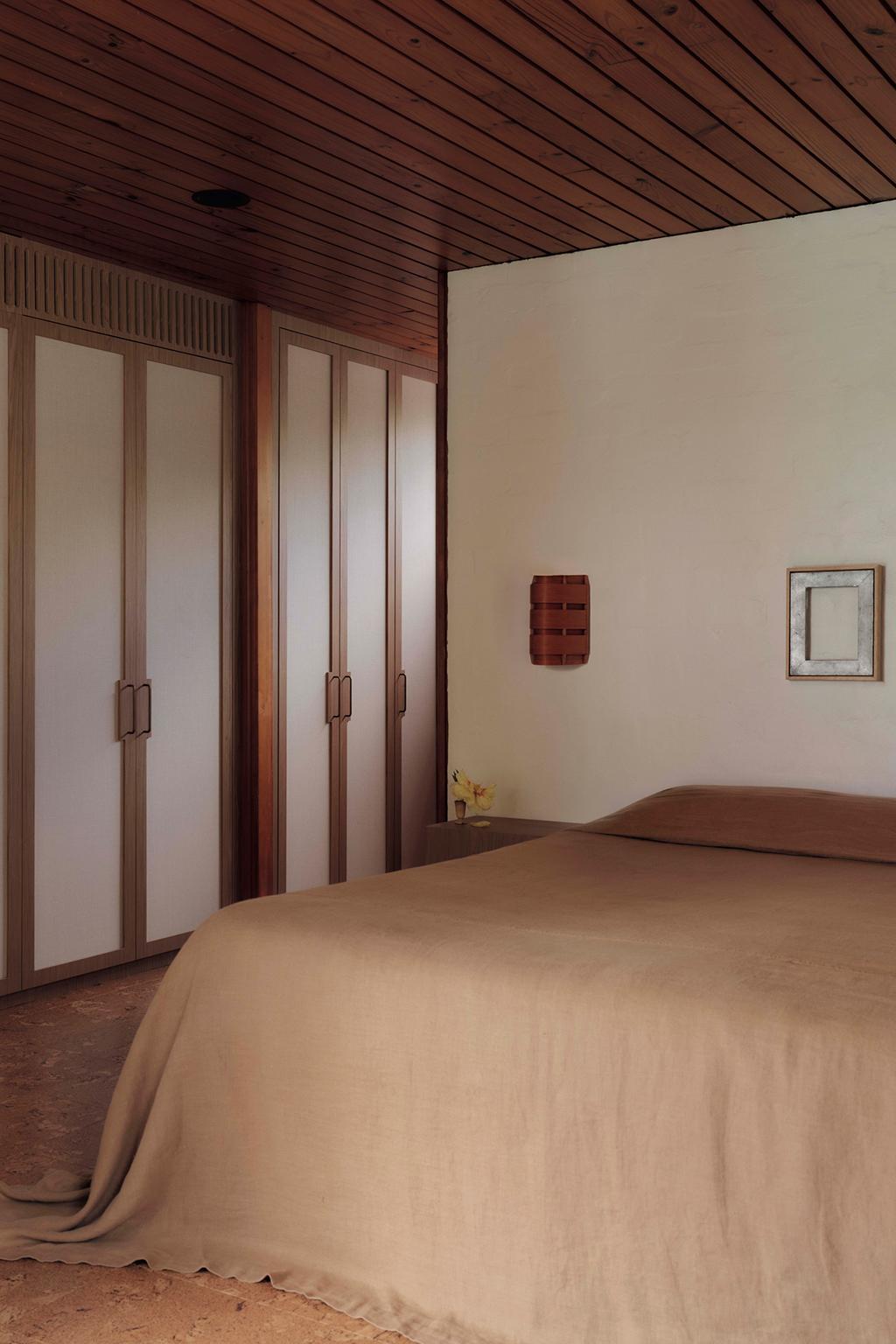 Timeless Australian Décor, bedroom