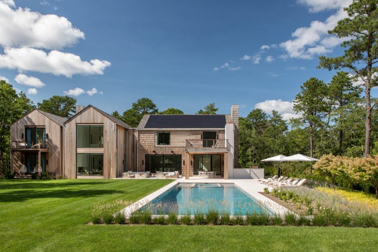 Explore The Modern House Design in Hamptons by Chango&Co
