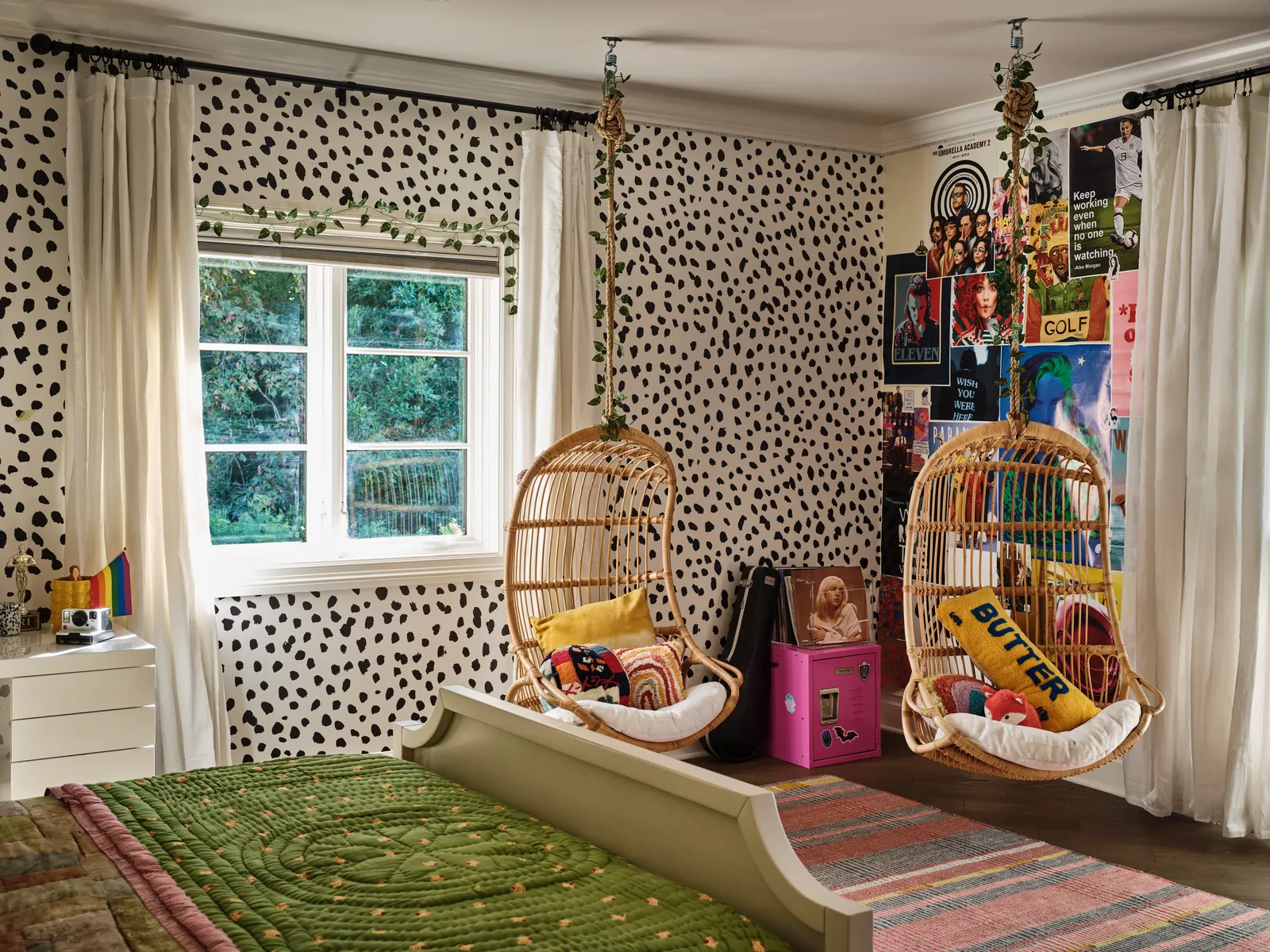modern home design: viola davis and Julius Tennon living room