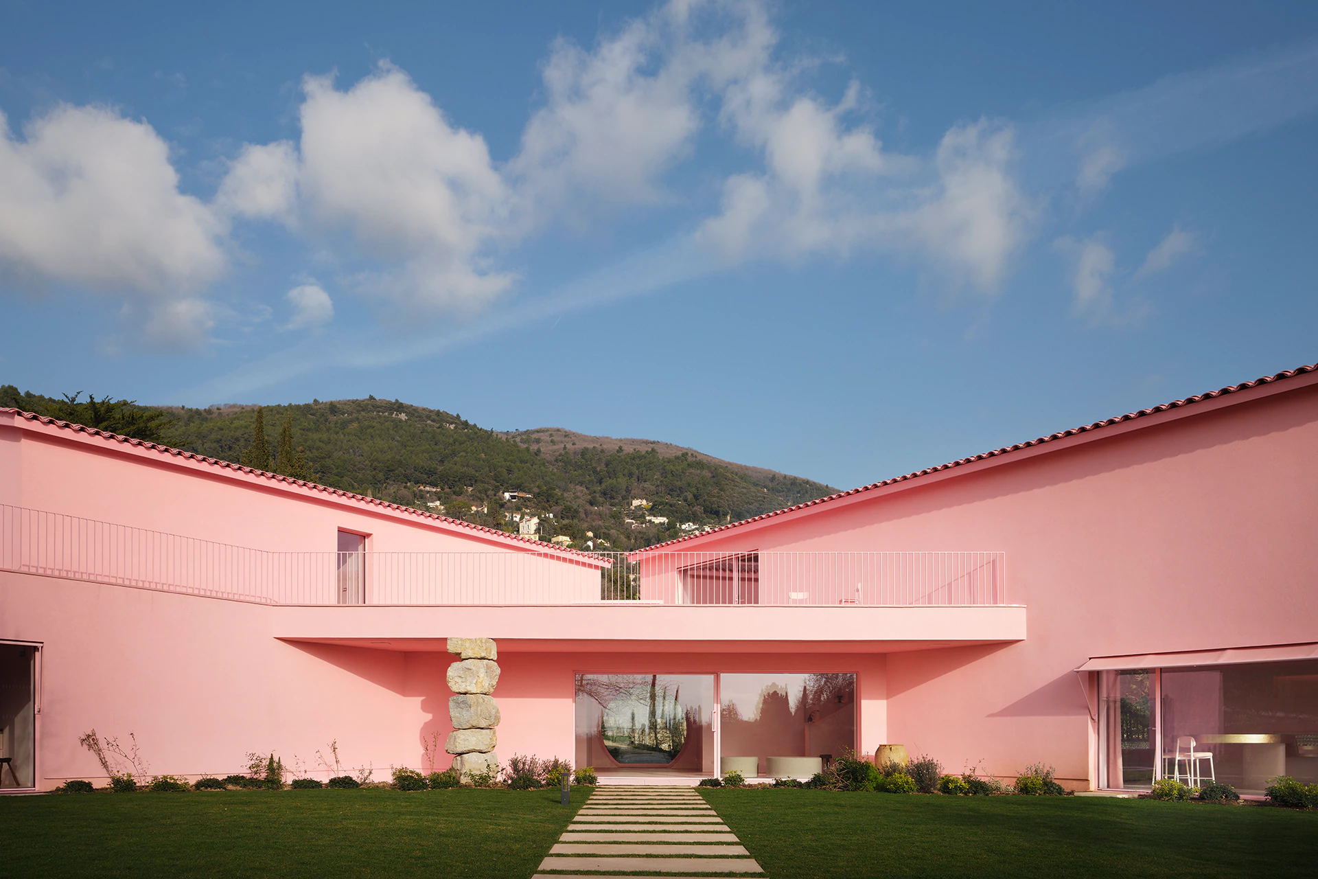 pink house