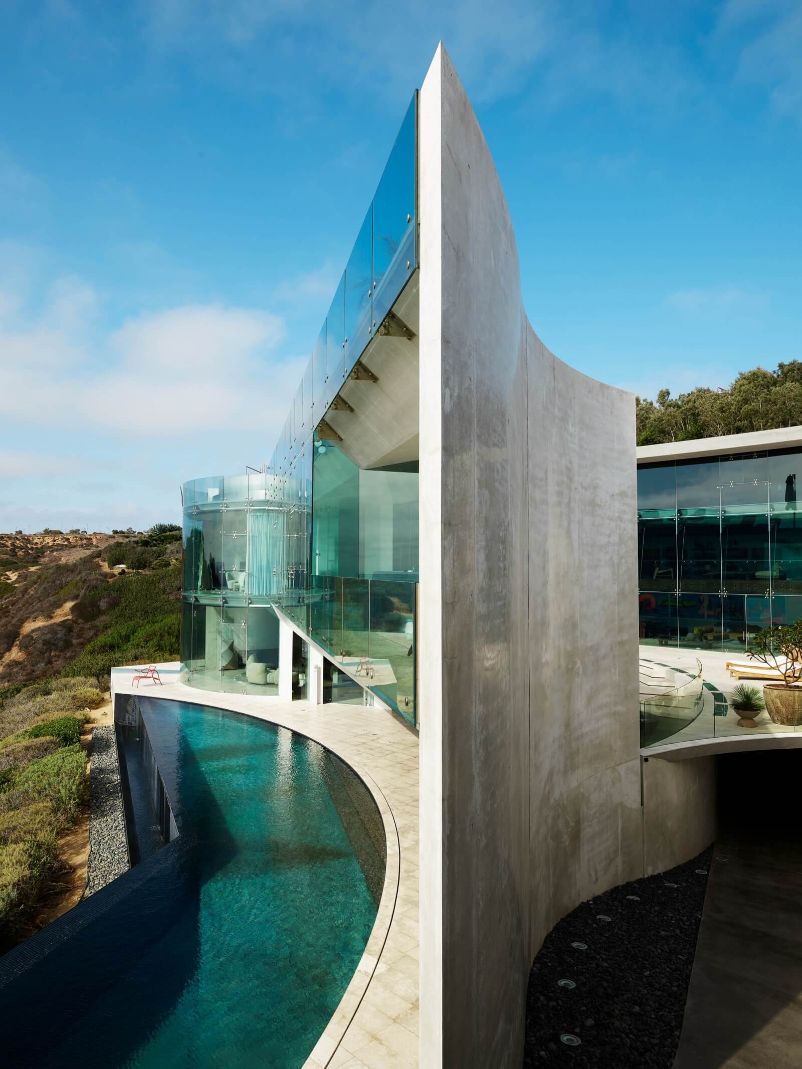 The Razor House in La Jolla, California designed by Wallace E. Cunningham